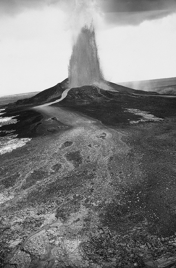 Figure 6-9: A photo-graph of a volcano in eruption.